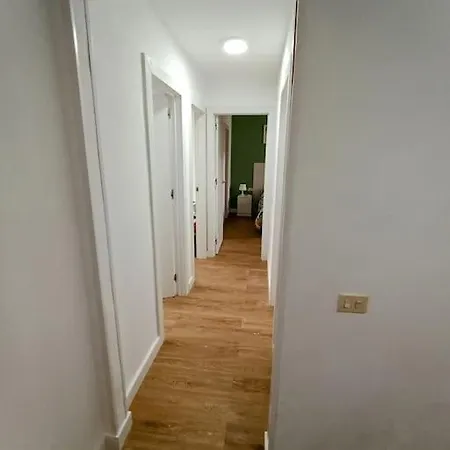 Dulos House Pool And Free Wifi *