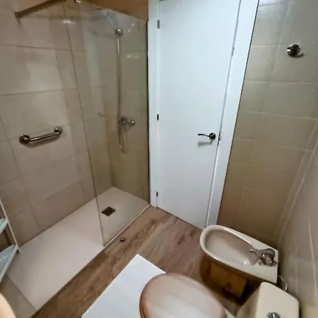 Dulos House Pool And Free Wifi