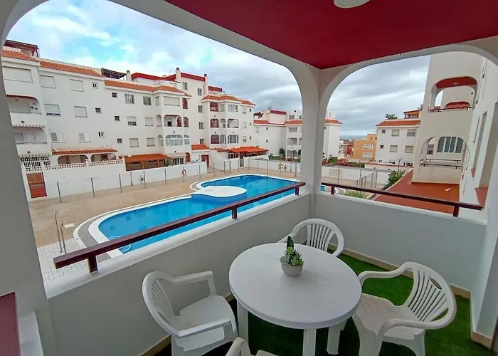 アパート Dulos House Pool And Free Wifi *