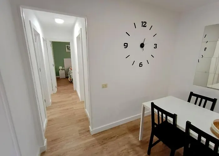 아파트 Dulos House Pool And Free Wifi *