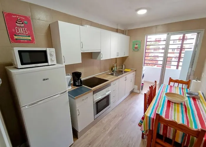 Dulos House Pool And Free Wifi Apartman